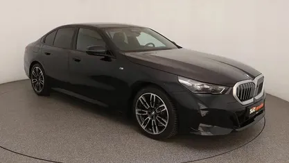 Gebraucht BMW 520 M Sport 145 PS (106 kW) 2025 Schwarz Limousine