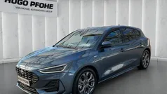 Gebraucht 2024 Ford Focus ST-Line X Limousine | 25.750 € (Guter Preis)