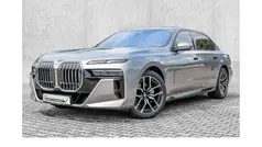 Grau Gebraucht 2024 BMW 740 M Sport Limousine | 91.480 € (Superpreis)