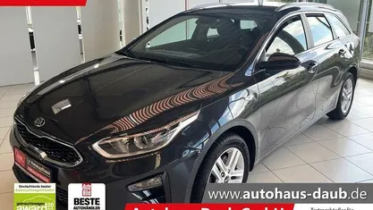 Gebraucht Kia Ceed Sportswagon Vision 136 PS (100 kW) 2022 Pentametal grau (anthrazit) Kombi