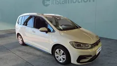 Weiß Gebraucht 2024 VW Touran R-line Van / Kleinbus | 36.090 € (Fairer Preis)