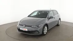 Grau Gebraucht 2020 VW Golf VIII Style Limousine | 23.510 € (Fairer Preis)