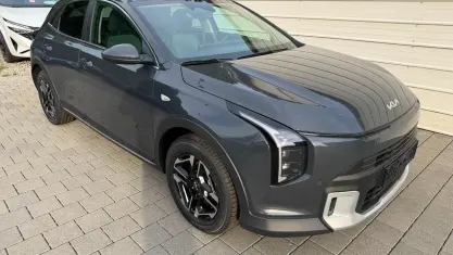 Neu Kia XCeed 150 PS (110 kW) 2026 Pentametal metallic [h8g] SUV
