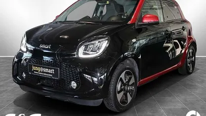 Karosserie in black Gebraucht 2020 Smart ForFour Electric Drive Passion Limousine | 13.490 € (Etwas zu teuer)