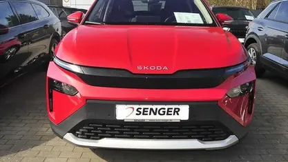 Gebraucht Skoda Elroq Clever 125 kW (170 PS) 2025 Velvet rot SUV