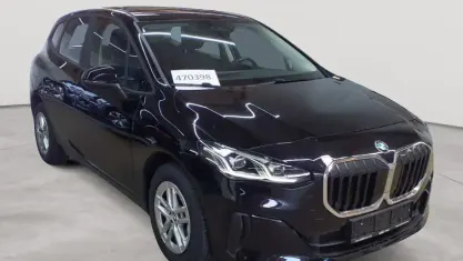 Gebraucht BMW 218 Active Tourer Performance 150 PS (110 kW) 2022 Schwarz uni Van / Kleinbus