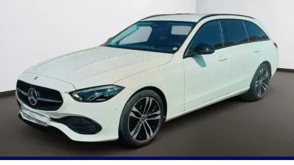 Gebraucht Mercedes C180 Avantgarde 190 PS (139 kW) 2023 Polarweiß Limousine