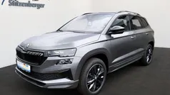Graphitegrau metallic Neu 2025 Skoda Karoq SportLine SUV | 39.990 € (Fairer Preis)