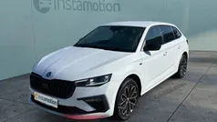 Weiß Gebraucht 2024 Skoda Scala Selection Kleinwagen | 23.401 € (Fairer Preis)