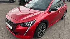 Elixierrot Gebraucht 2021 Peugeot e-208 GT Kleinwagen | 17.950 € (Fairer Preis)