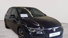 Deep black perleffekt Gebraucht 2020 VW Golf VII Style Limousine | 22.290 € (Fairer Preis)