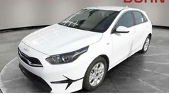 Gebraucht 2025 Kia Ceed Vision Limousine | 25.690 € (Fairer Preis)