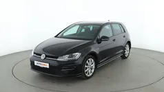 Schwarz Gebraucht 2018 VW Golf VII Highline Limousine | 17.850 € (Fairer Preis)