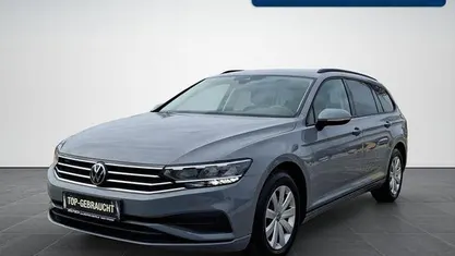 Usata VW Passat Conceptline 150 CV (110 kW) 2023 Grigio Station wagon