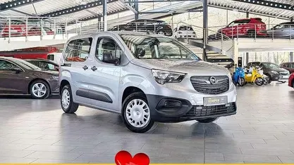 Gebraucht Opel Combo Life Edition 131 PS (96 kW) 2022 Grey metallic Van / Kleinbus