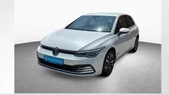 Weiß Gebraucht 2021 VW Golf VIII United Limousine | 18.450 € (Guter Preis)