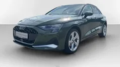 Grün Gebraucht 2024 Audi A3 Sportback Advanced Limousine | 33.990 € (Fairer Preis)