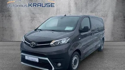 Gebraucht Toyota Proace 144 PS (105 kW) 2023 Van / Kleinbus