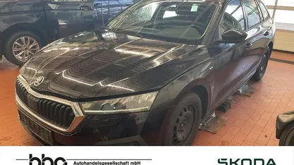 Schwarz Gebraucht 2022 Skoda Octavia Ambition Kombi | 18.830 € (Guter Preis)