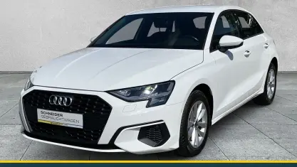 Gebraucht Audi A3 150 PS (110 kW) 2023 Weiß Limousine