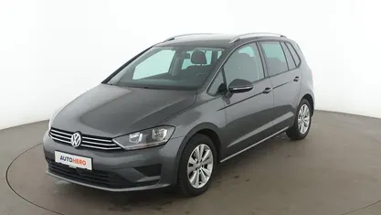 Grau Gebraucht 2017 VW Golf Sportsvan Comfortline Van / Kleinbus | 14.760 € (Fairer Preis)