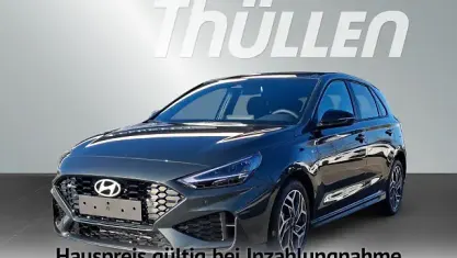 Neu Hyundai i30 N Line 150 PS (110 kW) 2026 Grün Limousine