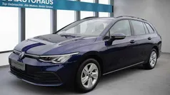 Blau Gebraucht 2023 VW Golf VIII Life Kombi | 20.310 € (Guter Preis)