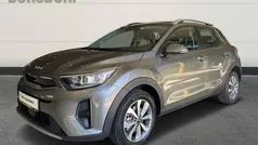 Gebraucht 2024 Kia Stonic Vision SUV | 19.970 € (Guter Preis)