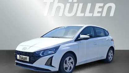 Gebraucht Hyundai i20 Select 101 PS (74 kW) 2025 Weiß Kleinwagen