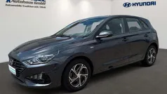 Grau Gebraucht 2022 Hyundai i30 Select Limousine | 18.760 € (Fairer Preis)