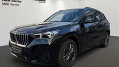 Black sapphire metallic (schwarz) Gebraucht 2023 BMW X1 M Sport SUV | 44.900 € (Fairer Preis)
