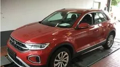 Rot Gebraucht 2023 VW T-Roc Style SUV | 24.907 € (Fairer Preis)