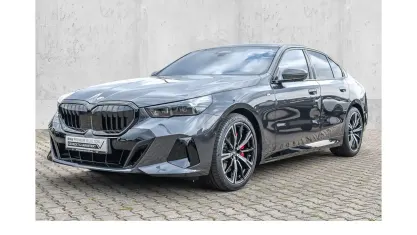 Gebraucht BMW 540 M Sport 286 PS (210 kW) 2025 Grau Limousine