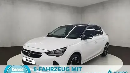 Jade weiß (uni) Gebraucht 2022 Opel Corsa Limousine | 15.950 € (Fairer Preis)