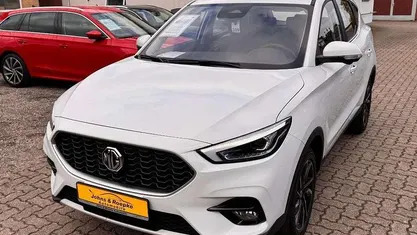 Schwarz Neu 2025 MG ZS Luxury Limousine | 19.990 € (Fairer Preis)