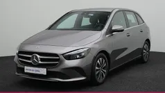 Mountaingrau met. Gebraucht 2020 Mercedes B180 Van / Kleinbus | 16.450 € (Fairer Preis)