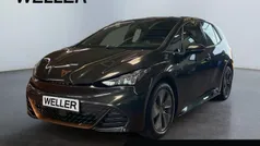 Grau Gebraucht 2023 Cupra Born Kleinwagen | 24.890 € (Guter Preis)