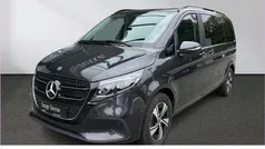 Grau Gebraucht 2025 Mercedes V250 Style Van / Kleinbus | 72.750 € (Superpreis)
