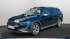 Aquamarinblau metallic Gebraucht 2022 VW Passat Alltrack Kombi | 30.900 € (Fairer Preis)