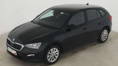 Black magic perleffekt Gebraucht 2024 Skoda Scala Ambition Kleinwagen | 19.240 € (Guter Preis)