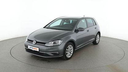 Używany VW Golf VII Comfortline 2017 Szary Sedan/Limuzyna