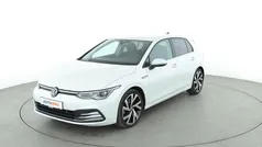 Weiß Gebraucht 2022 VW Golf VIII Style Limousine | 25.330 € (Guter Preis)