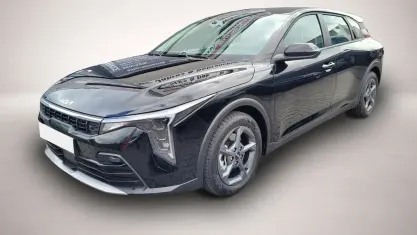 Neu Kia K4 150 PS (110 kW) 2026 Schwarz Limousine