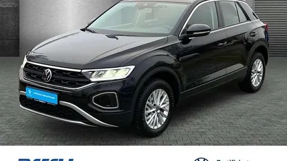 Schwarz Gebraucht 2025 VW T-Roc Life SUV | 26.380 € (Superpreis)