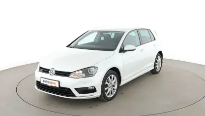 Gebraucht VW Golf VII Comfortline 110 PS (80 kW) 2016 Weiß Limousine