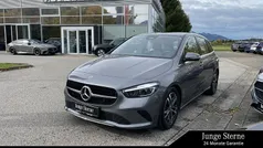 Grau Gebraucht 2025 Mercedes B200 Progressive Van / Kleinbus | 33.790 € (Guter Preis)