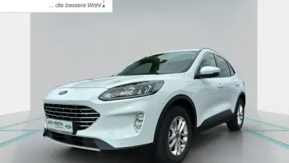 Gebraucht Ford Kuga Titanium 224 PS (164 kW) 2022 Weiß SUV