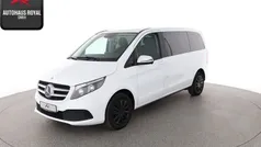 Mercedes V220