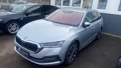 Silber Gebraucht 2022 Skoda Octavia Style Kombi | 20.300 € (Guter Preis)