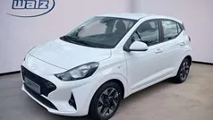 Atlas white / sol Neu 2025 Hyundai i10 Comfort Kleinwagen | 17.795 € (Fairer Preis)
